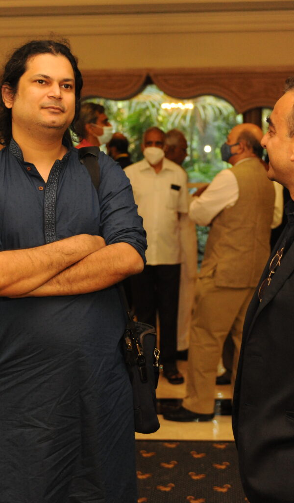 4 Amrit Acharya (Zetwerk) and Neeraj Kakkar (Hector Beverages)